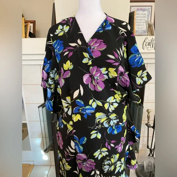 Loralette Dress It’s a Wrap, Midi, Color:  Black W/ Fable Floral Print 22/24 - Picture 3 of 9